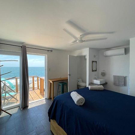 Black Sand Beachhouse Монтеррико Экстерьер фото
