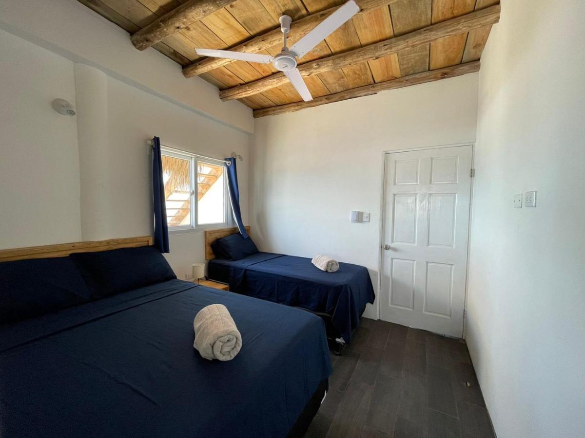 Black Sand Beachhouse Монтеррико Экстерьер фото